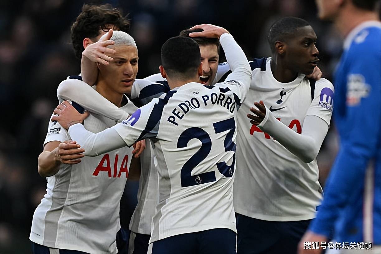 开云官网-包含拜仁慕尼黑迎英超关键赛，窗口期伤情更新，话题不断，赛程密集仍需轮换的词条