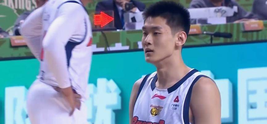 开云体育下载-窗口期CBA季后赛焦点战；孟菲斯灰熊豪取连胜；信心回归；年轻球员得到机会的简单介绍